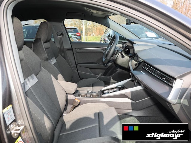 Audi A3 35 TDI S-Line S-Tronic Sedan