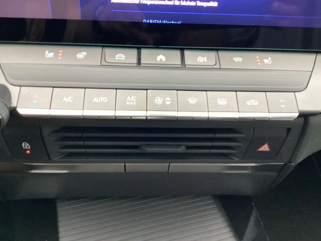 Opel Astra Business Elegance