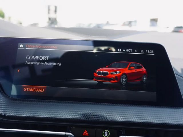 BMW 118 118i M-Sport Sedan