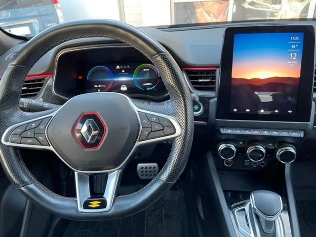 Renault Arkana E-Tech Hybrid RS