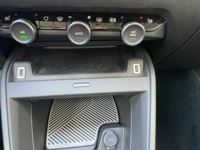 Citroën C4 Hybrid Max