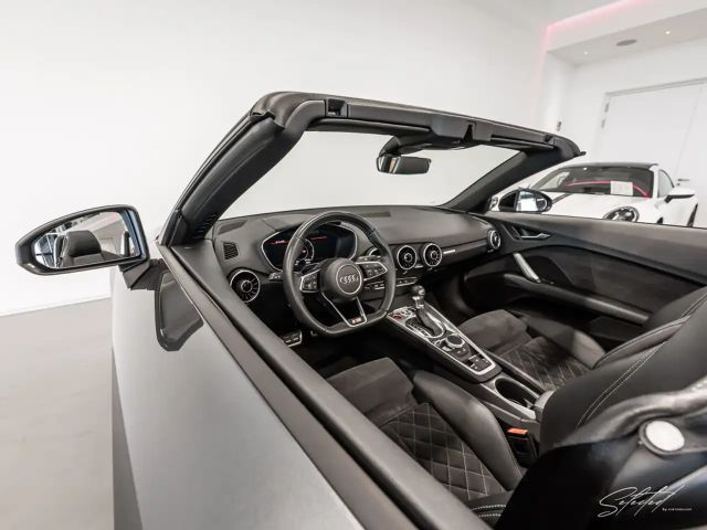 Audi TTS Cabriolet Quattro