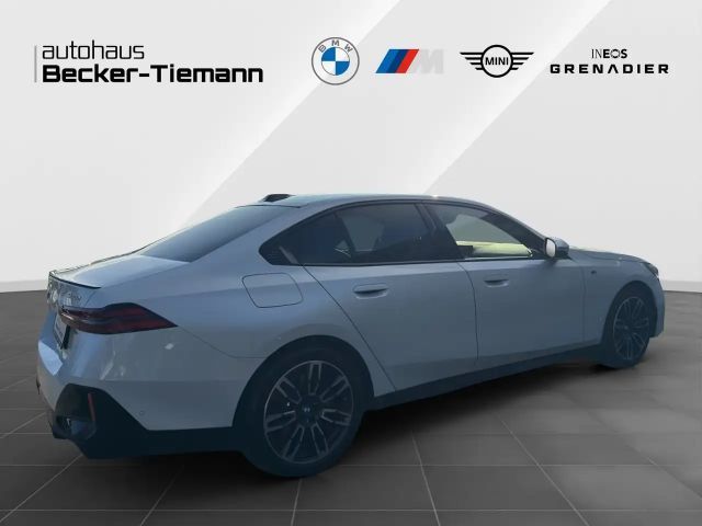 BMW 540 540d M-Sport Sedan xDrive