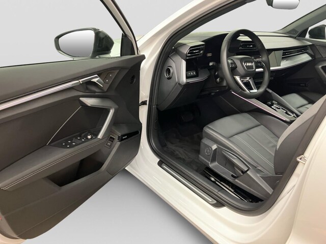 Audi A3 30 TFSI S-Tronic Sportback