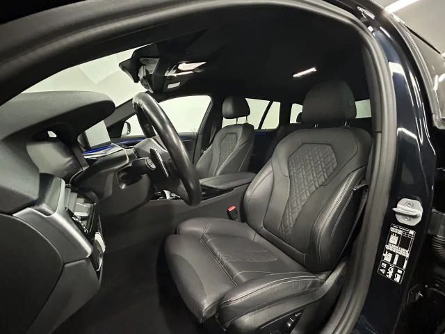 BMW 530 530d M-Sport Touring xDrive