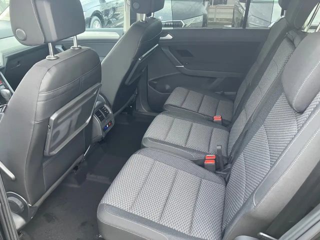 Volkswagen Touran DSG