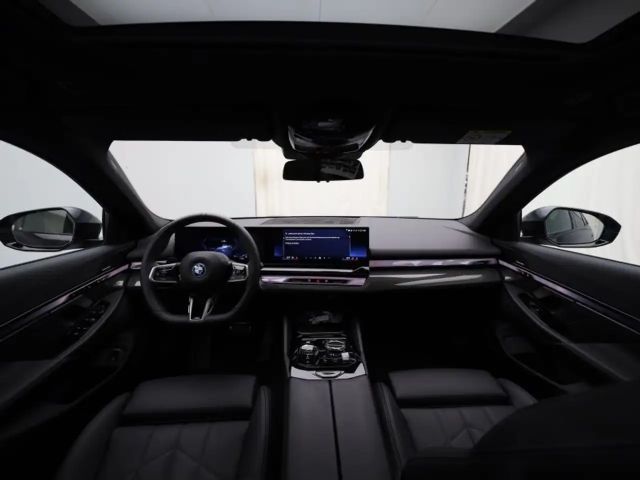 BMW i5 M-Sport Sedan