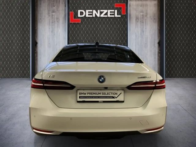 BMW i5 Sedan eDrive40