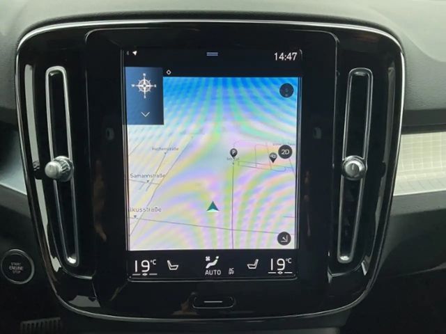 Volvo XC40 Dark Plus T4