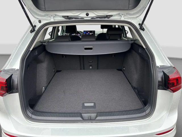 Volkswagen Golf 1.5 TSI Life Variant