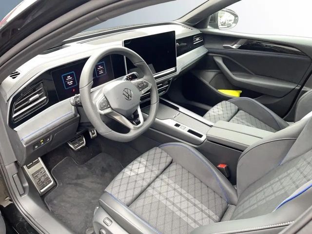 Volkswagen Passat R-Line eHybrid