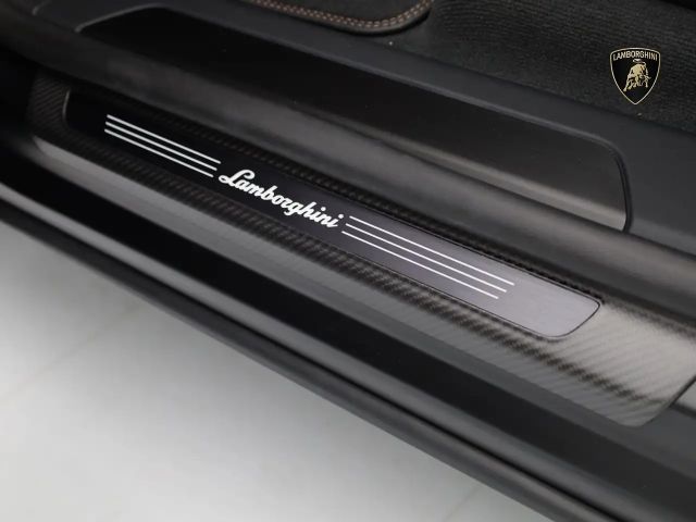 Lamborghini Urus S