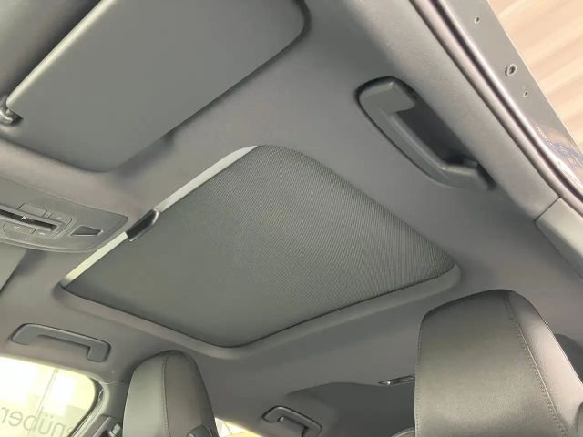 Audi A3 45 TFSI Hybride S-Line Sedan