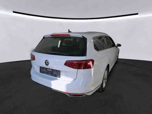 Volkswagen Passat Elegance