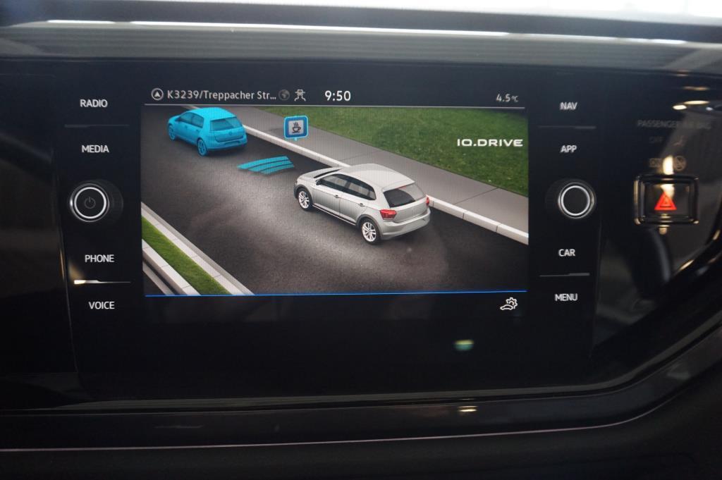 Volkswagen Polo DSG R-Line