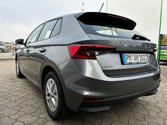 Skoda Fabia FABIA Essence