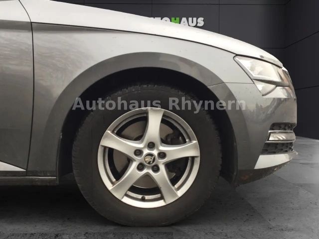 Skoda Superb 2.0 TSI Combi Style Style