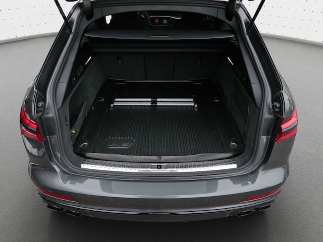 Audi S6 Avant Quattro