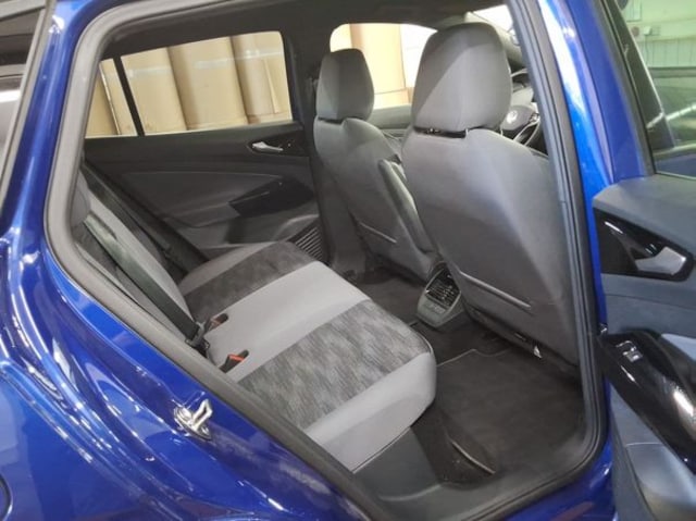 Volkswagen ID.4 Sonderleasing! AHK ACC Wärmep Sitzh. IQlight PDC