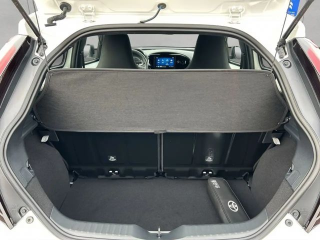 Toyota Aygo X 1.0 VVT-i Hatchback Play S-CVT