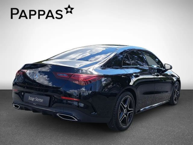 Mercedes-Benz CLA 200 Coupé Premium