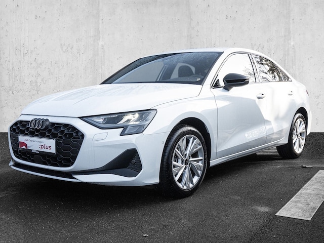 Audi A3 30 TFSI S-Tronic Sedan