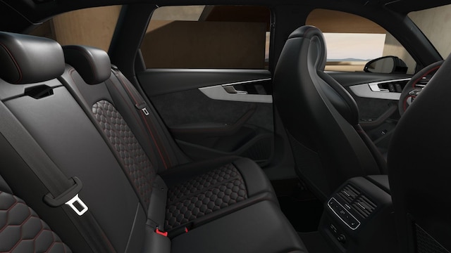 Audi RS4 Avant Quattro