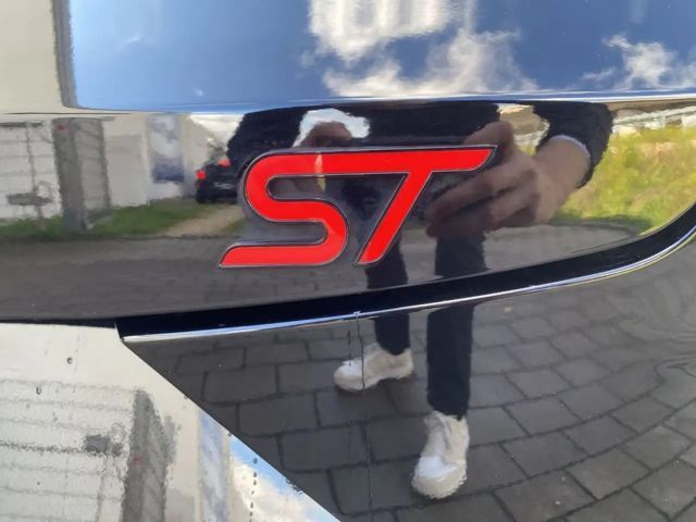 Ford Puma EcoBoost ST Line