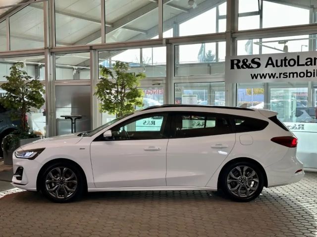 Ford Focus ST Line Wagon