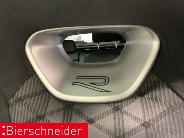 Volkswagen Tiguan Tiguan 2.0 TDI DSG R-Line Black Style PANO STHZ AHK HuD H/K 20