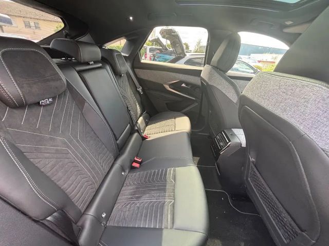 Peugeot E-3008 GT-Line