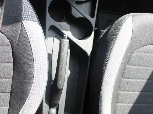 Hyundai i10 1.0 2WD Trend