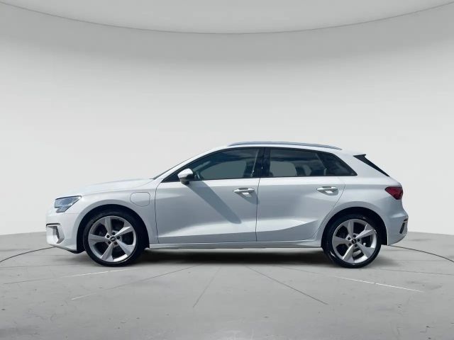Audi A3 40 TFSI Hybride Sedan