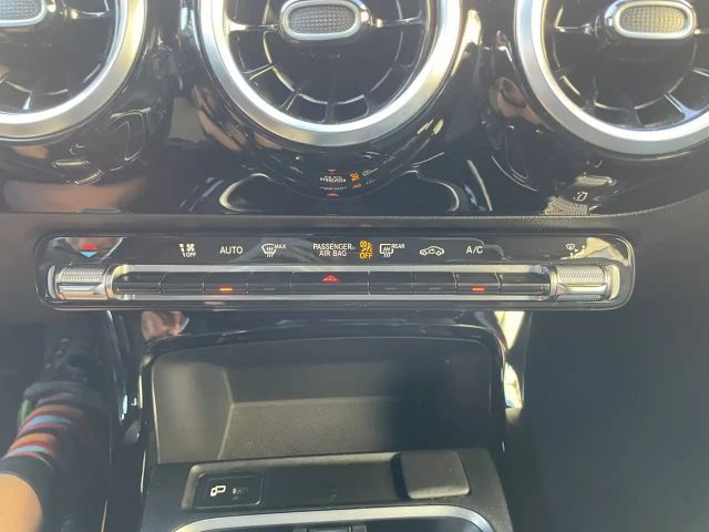 Mercedes-Benz A 200 Progressive