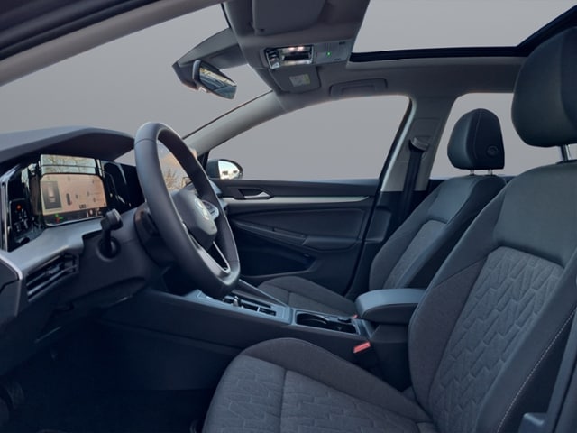 Volkswagen Golf 1.5 TSI DSG Life Variant