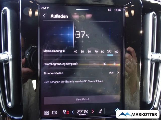 Volvo XC40 Core Recharge