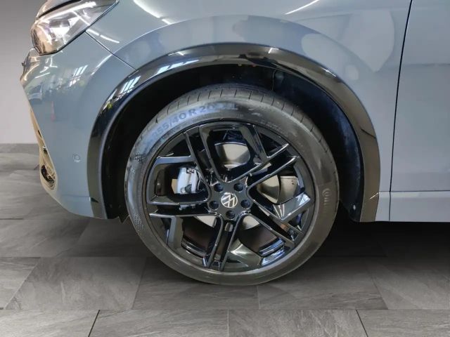 Volkswagen Tiguan 2.0 TSI R-Line Style