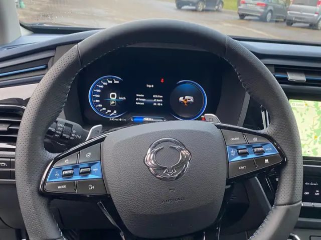 SsangYong Korando E-Motion Platinum Klima LM-Räder