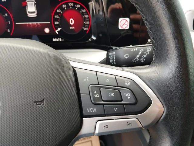 Volkswagen Golf Life Variant