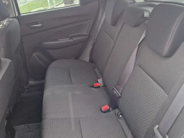 Suzuki Swift Comfort DualJet Hybrid