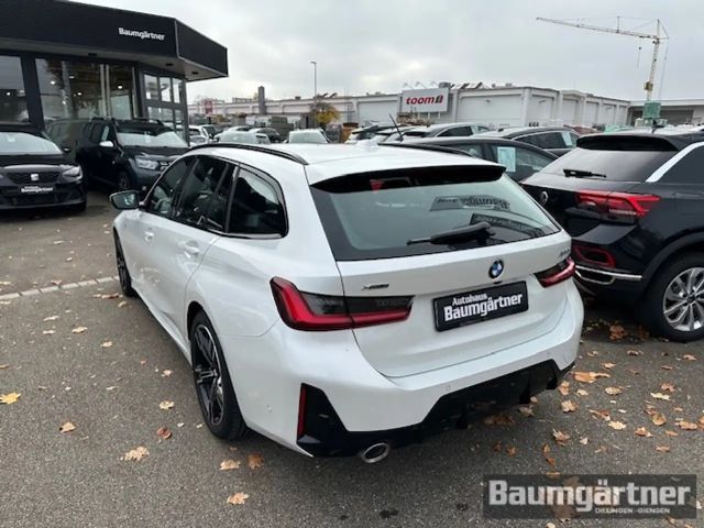 BMW 330 330i M-Sport Touring xDrive
