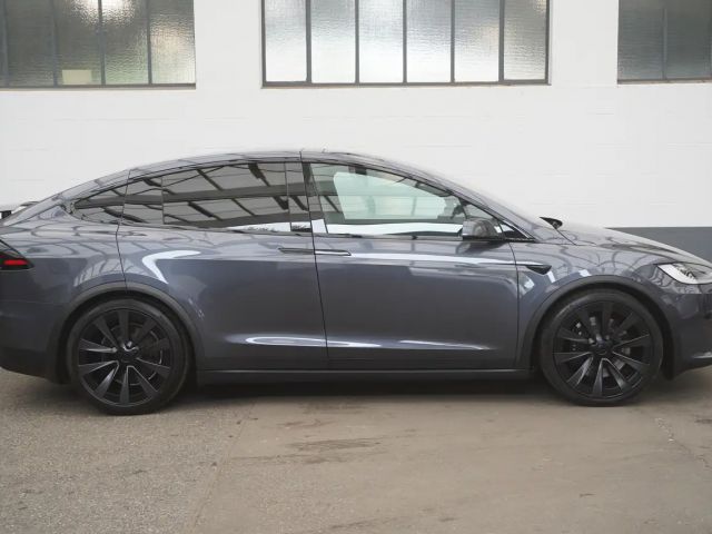 Tesla Model X AWD