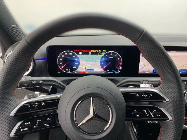 Mercedes-Benz A 200 AMG Line