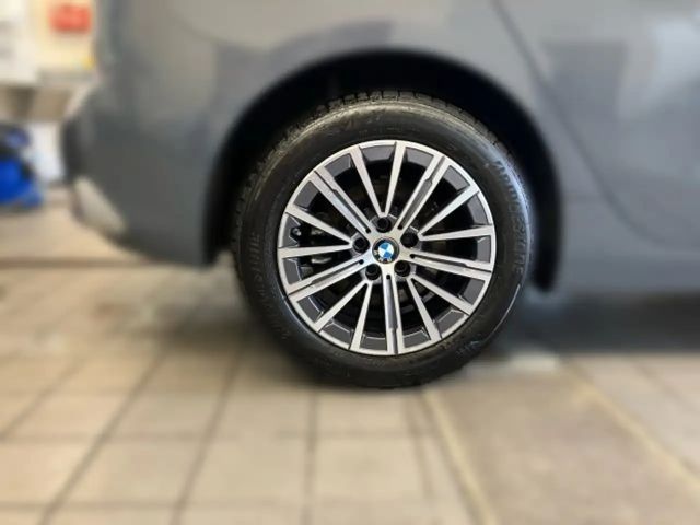 BMW 218 218d Active Tourer Sedan