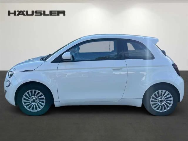 Fiat 500 mit 42 kWh*Klima*Carplay