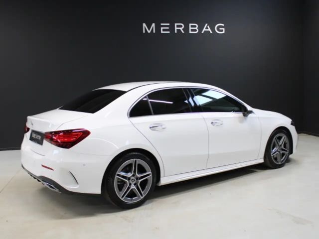 Mercedes-Benz A 200 AMG Line