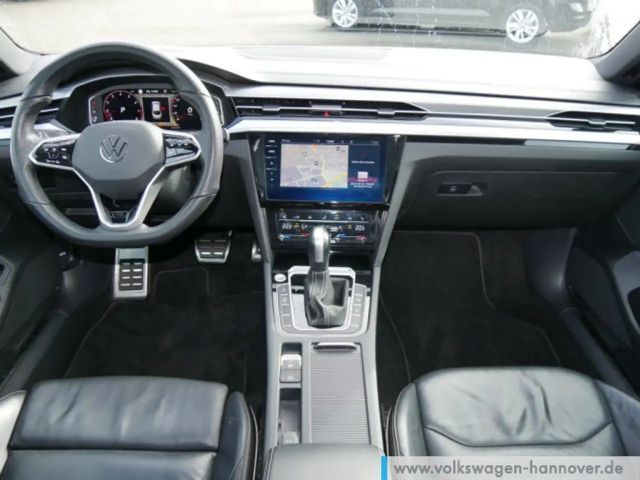 Volkswagen Arteon 2.0 TSI DSG R-Line