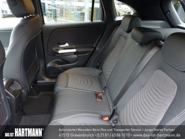 Mercedes-Benz GLA 180 Progressive