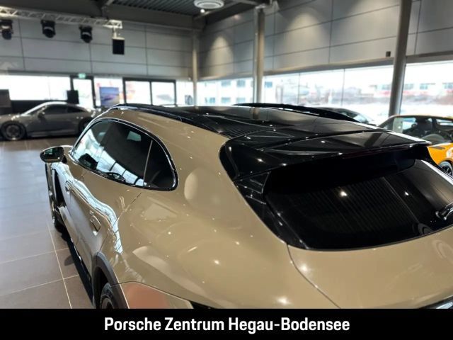 Porsche Taycan 4S Cross Turismo