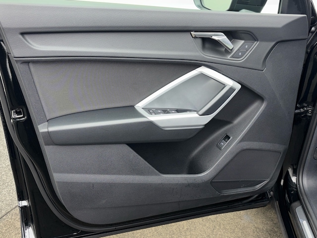 Audi Q3 35 TDI S-Tronic